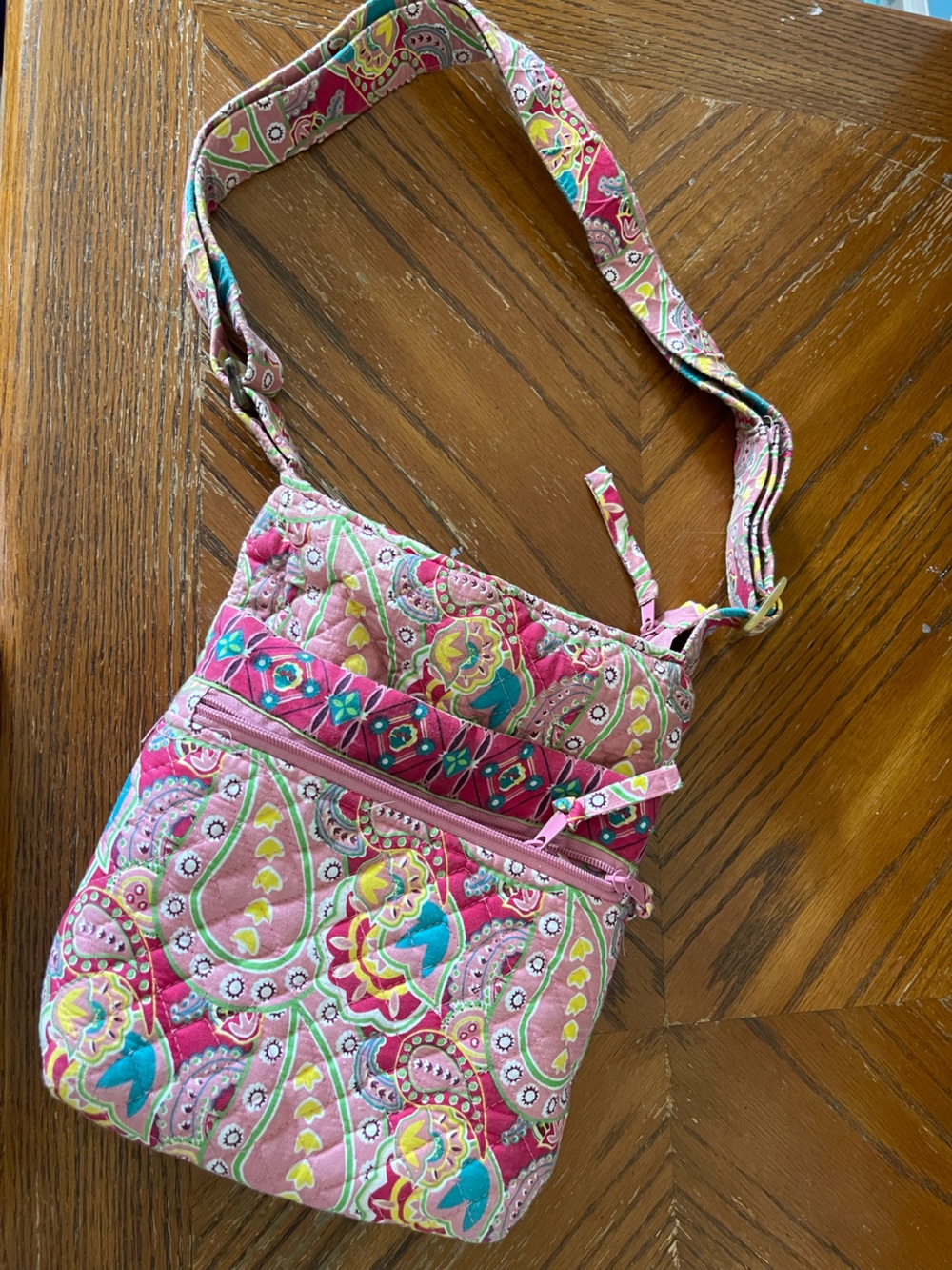 tinsely blake collection
 Pink Paisley Quilted Crossbody Bag